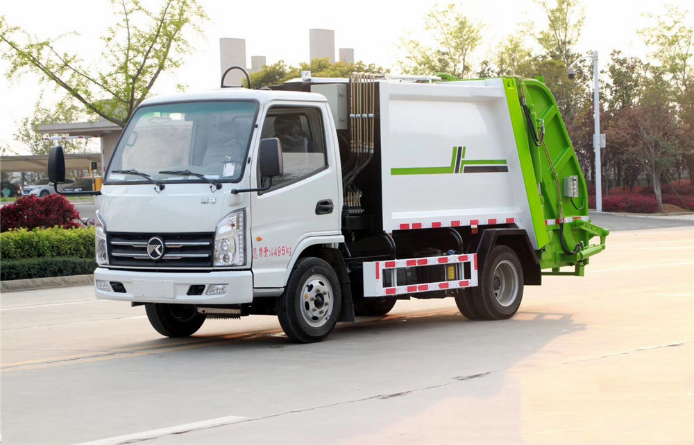 國六4立方藍(lán)牌凱馬壓縮垃圾車