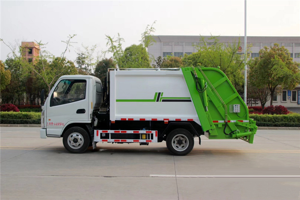 國六4立方藍牌凱馬壓縮垃圾車