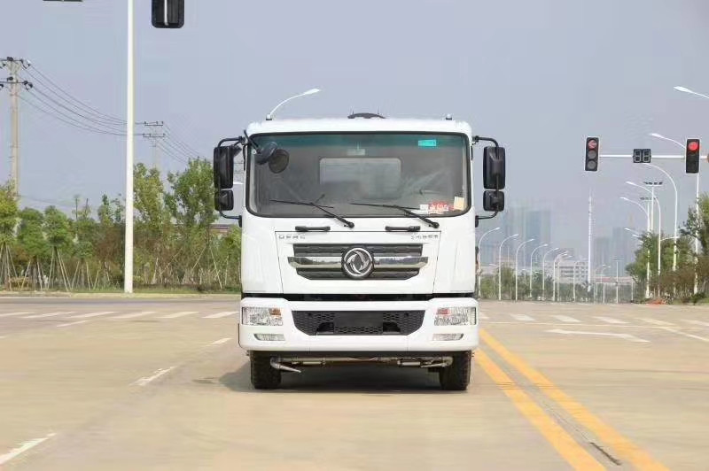 國六東風D9 12方抑塵車