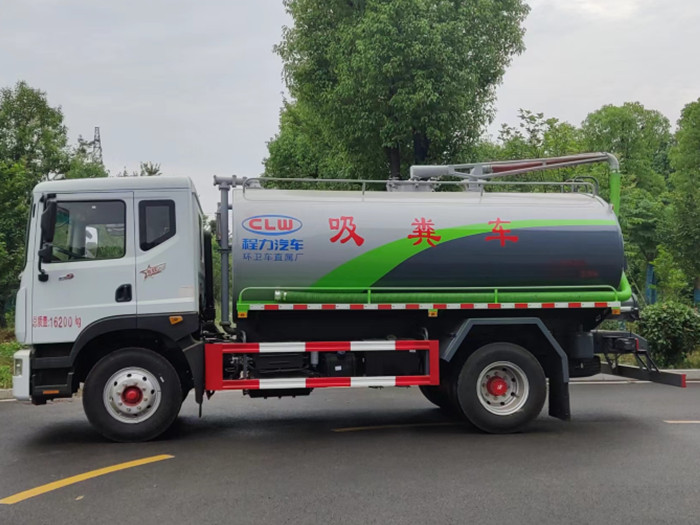 國六東風多利卡D9 13方吸糞車_程力吸糞車廠家