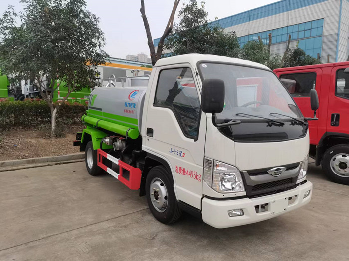 國六小型灑水車_福田2.7方藍(lán)牌灑水車_ 小型2.7方藍(lán)牌灑水車價格_程力灑水車廠家